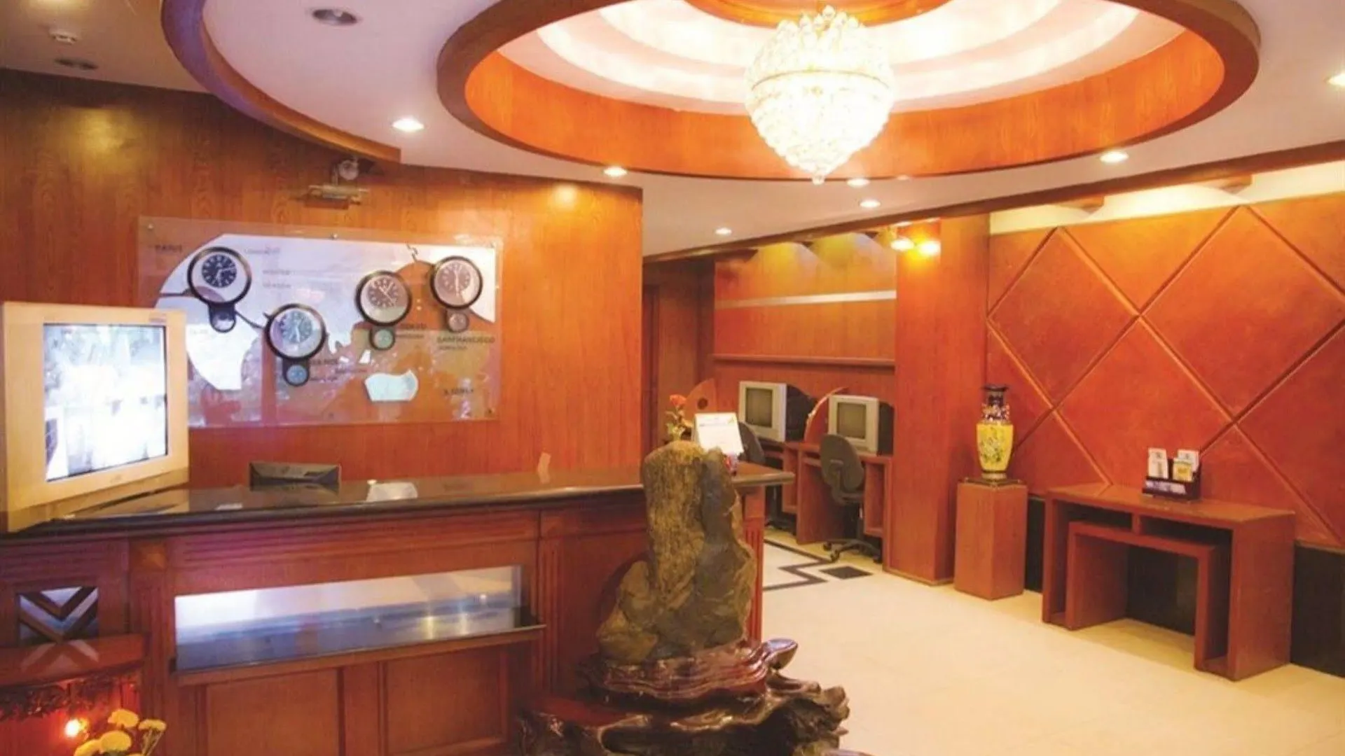 Olympus Nha Trang Hotel